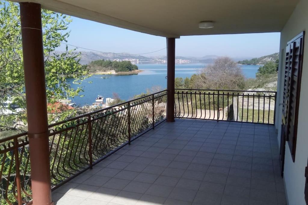 Ferienhaus Am Wasser - Kuca Rio - Iberische Finca In Dalmatien 빌리제 외부 사진