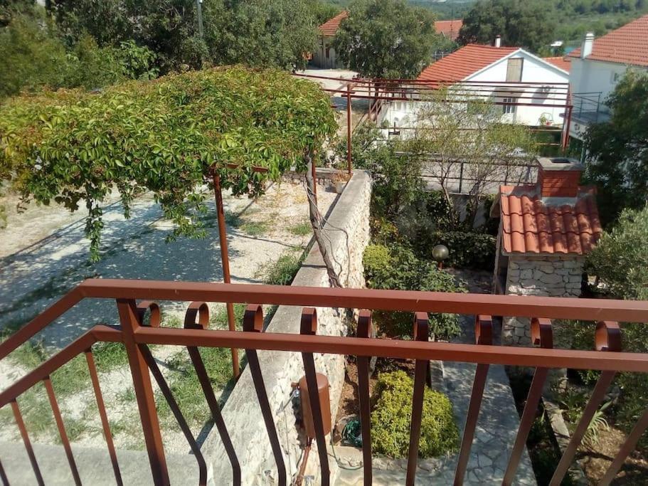 Ferienhaus Am Wasser - Kuca Rio - Iberische Finca In Dalmatien 빌리제 외부 사진